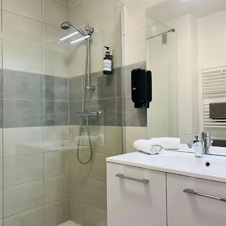 Апартаменты Cosy Montferrand Equipe 6prs 27 Languedoc Клермон-Ферран
